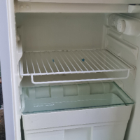 Хладилник малък , снимка 12 - Хладилници - 44924843