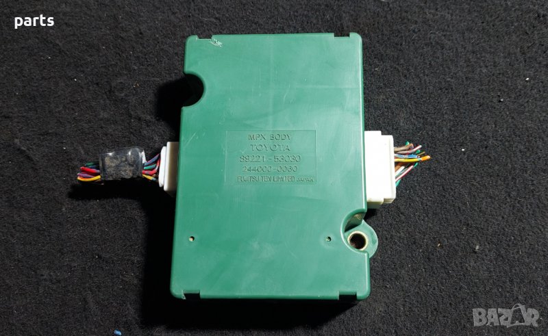 Бушонна Кутия Лексус ИС200 - ИС300 - Тойота Алтреза N, снимка 1