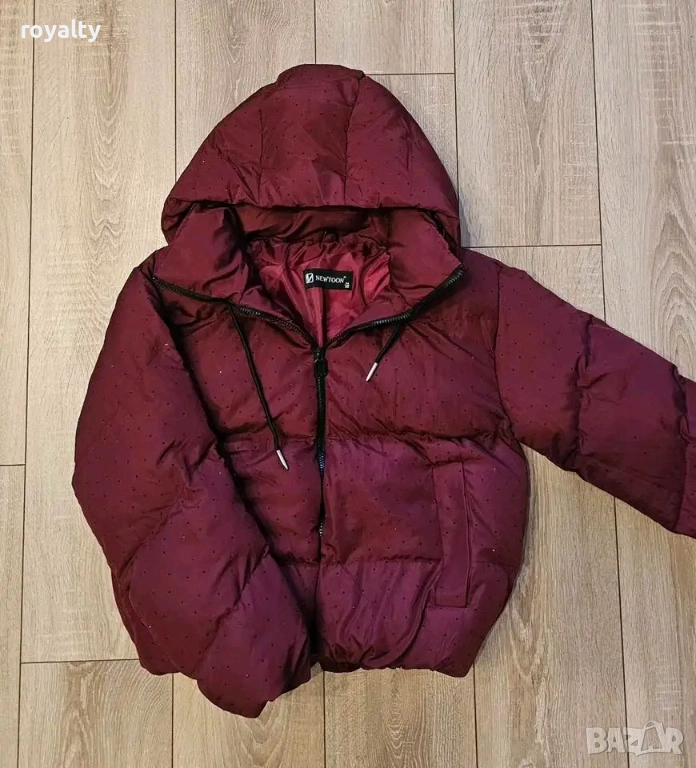 Червено Зимно Дамско Яке с Камъчета , снимка 1