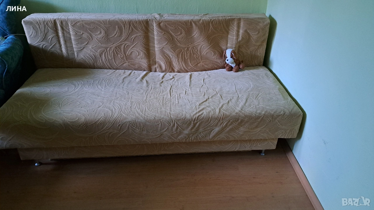 подарявам диван, снимка 1