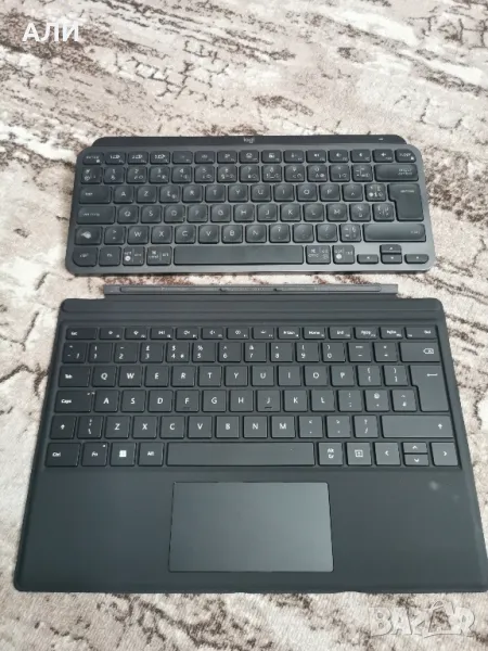 клавиатури Logitech и Surface , снимка 1