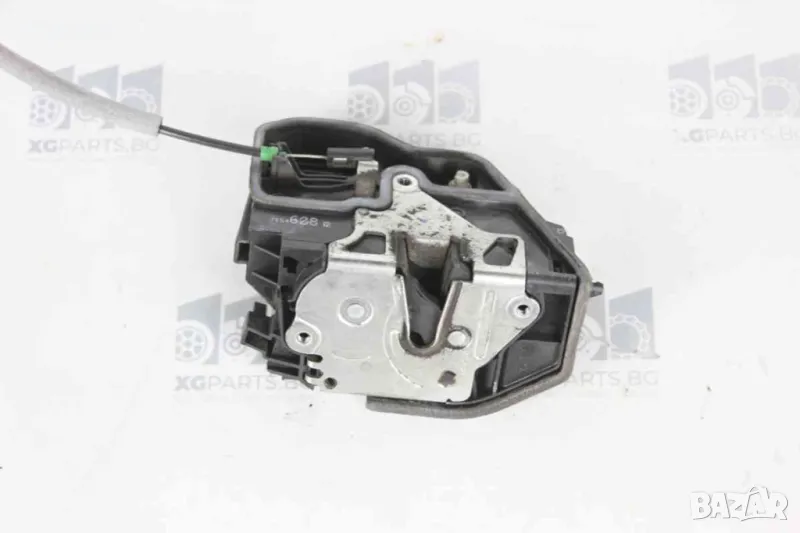 Брава врата предна дясна за BMW X3 E83 (2004-2011), снимка 1