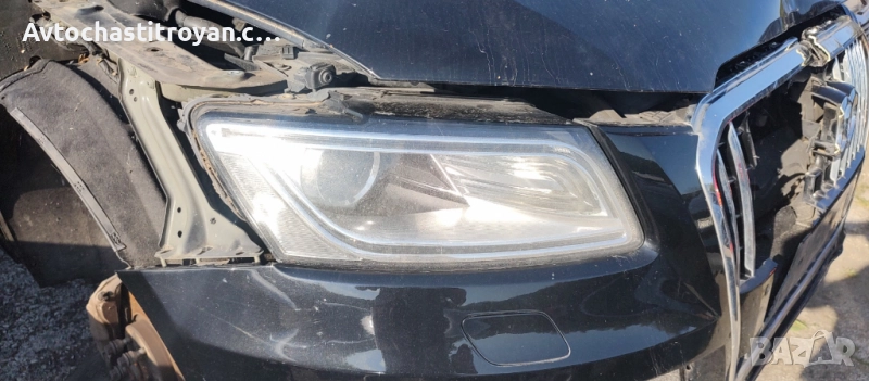 десен фар Audi Q5 - счупени за части, снимка 1