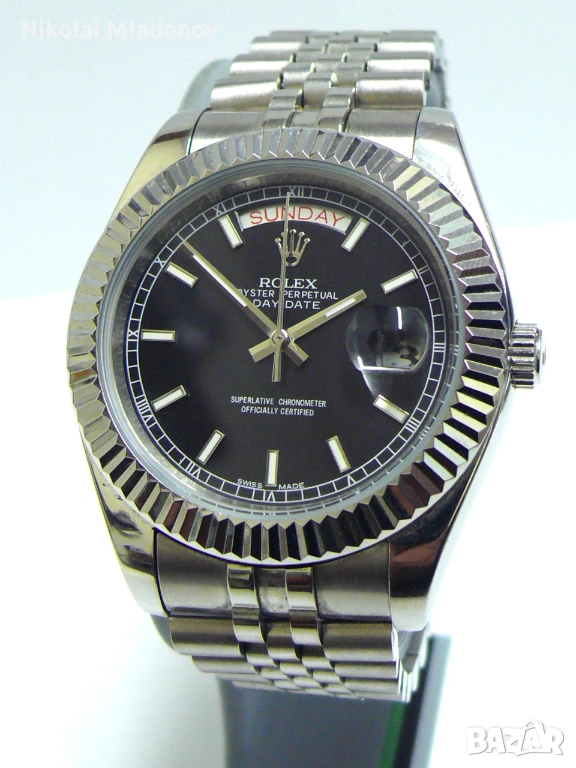 Автоматичен, Стилен Мъжки ръчен часовник, работещ с Ден и Дата, снимка 1