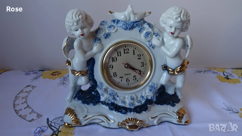 Порцеланов настолен часовник с херувими и гълъби. , снимка 1