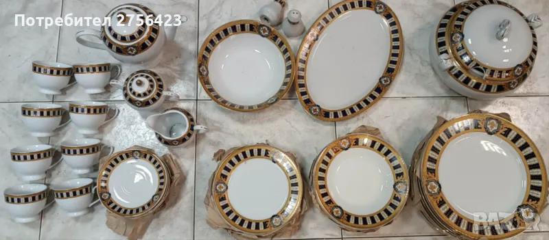 Красив порцеланов сервиз 51 части!, снимка 1