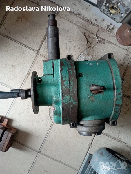 Делителен апарат за фреза , снимка 1