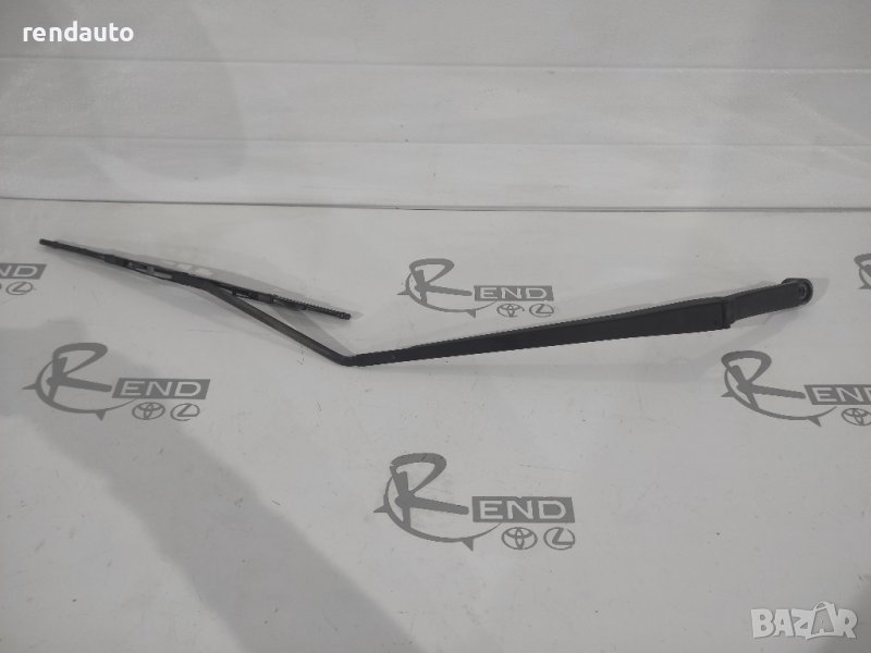 Дясно рамо за чистачка Toyota Avensis Verso 2001-2009 , снимка 1