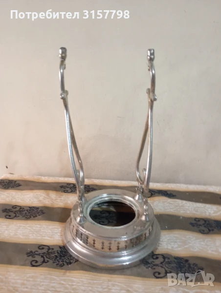 Метална поставка, снимка 1