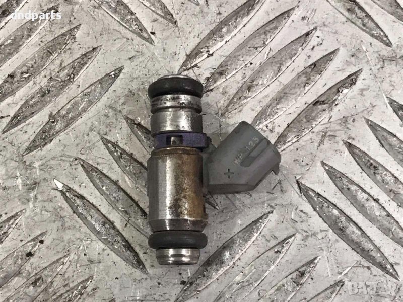 Дюза VW Golf 4,1.4i,16v,1999г., снимка 1