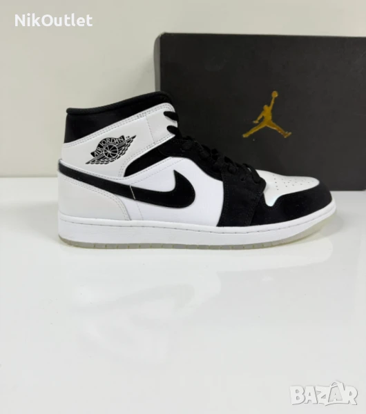 Jordan Air Jordan 1 Mid SE Diamond, снимка 1