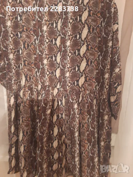 Дамска рокля със змийски принт ,размер М, снимка 1