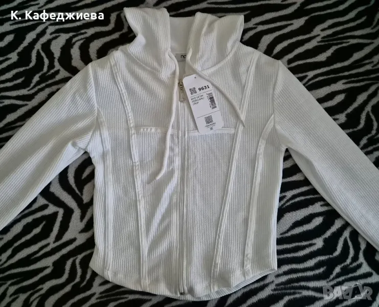 Дамско горнище с качулка, снимка 1