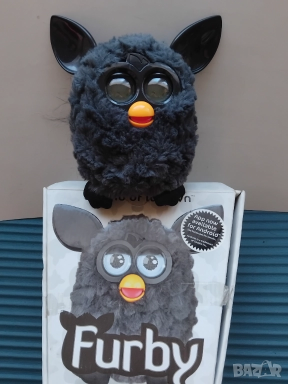 Furby - оригинална интерактивна играчка с кутия, снимка 1