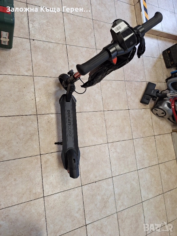 Детска електрическа тротинетка Ducati Corse Junior Jet, снимка 1