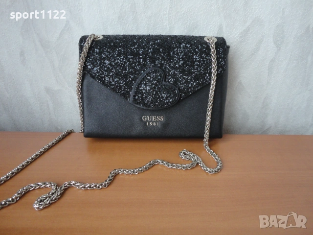 Guess/оригинална малка чантичка, снимка 3 - Чанти - 53707503