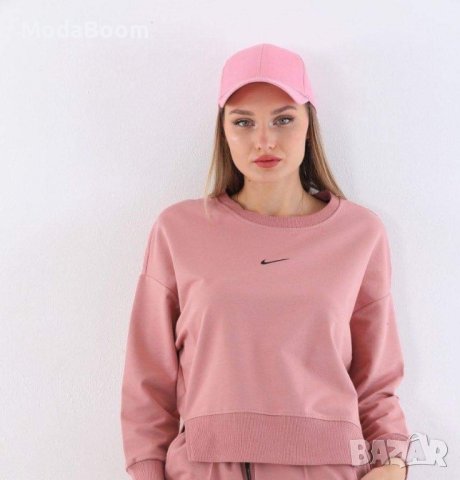 Дамски блузи Nike , снимка 5 - Блузи с дълъг ръкав и пуловери - 42696869