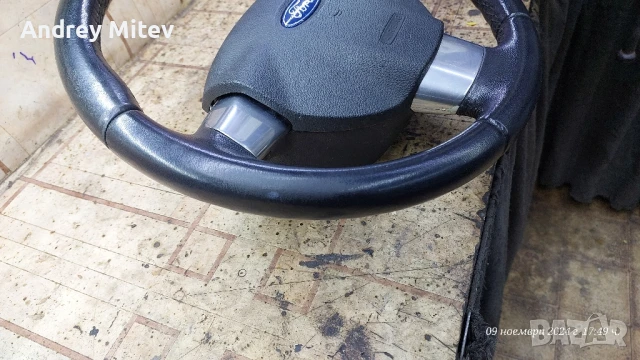Волан за Ford Focus 2010г, снимка 3 - Части - 50692751