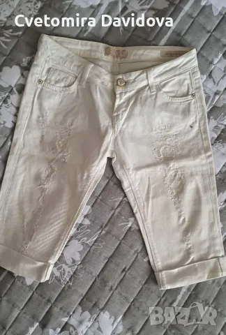 Къси панталонки Guess 