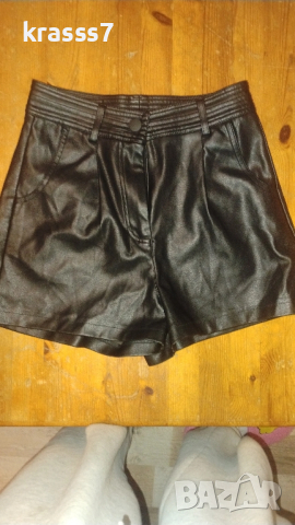 кожени панталонки Tally Weill