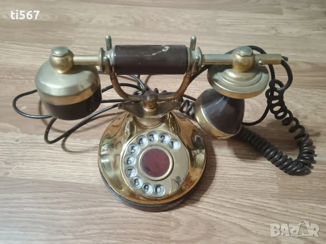 Италиански ретро телефон с 18 каратово злато покритие 