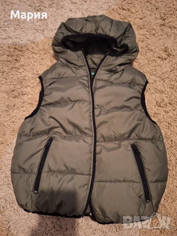Грейка - елек Benetton 5-8 г - 20 €