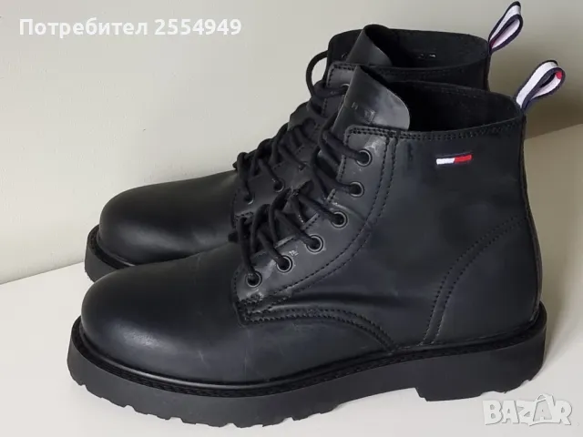 Зимни боти Tommy Hilfiger 41 номер, снимка 3 - Мъжки боти - 49435423