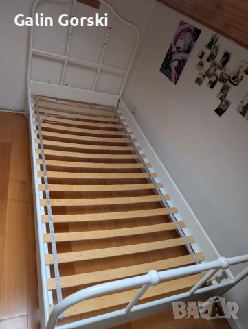 Продавам единично легло ИКЕА, с подматрачна рамка и матрак ТЕД, снимка 3 - Спални и легла - 53449221