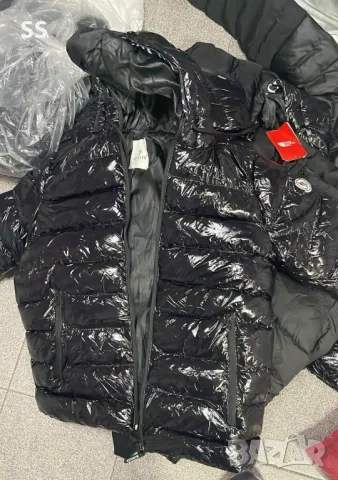 Мъжко яке Moncler, снимка 3 - Якета - 47860394