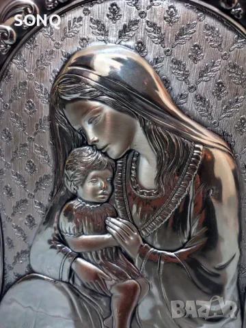 Невероятно Красива Сребърна Икона Богородица Със Младенеца, снимка 3 - Икони - 48239218