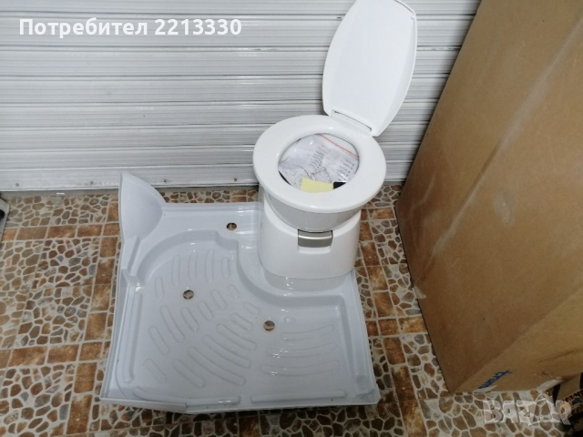 Тоалетна Dometic за кемпер каравана или бус , снимка 3 - Каравани и кемпери - 36116801
