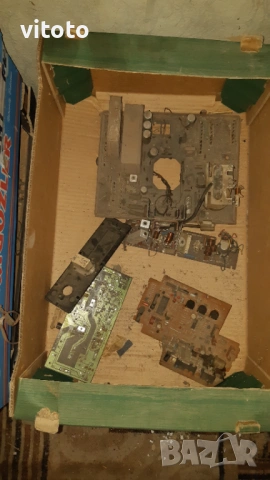 Стара електроника, снимка 9 - Антикварни и старинни предмети - 53444375