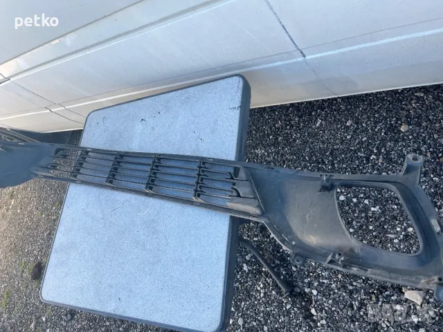 Решетка за броня за Киа венга, снимка 2 - Части - 49559546