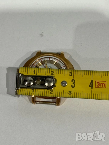 Дамски часовник Luch, снимка 4 - Антикварни и старинни предмети - 53255691