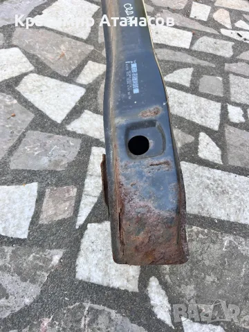 A2046100014. Основа задна броня за Мерцедес Ц-класа W204. Седан , снимка 3 - Части - 50059407