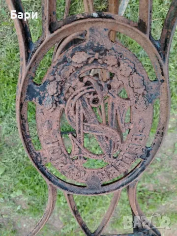 Красиви крака на стара шевна машина NS/BRUDER-KEPICH, снимка 8 - Колекции - 50370250