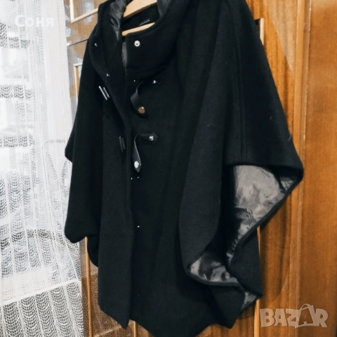 Дамско палто в черно тип пелерина с качулка, снимка 5 - Палта, манта - 52592416