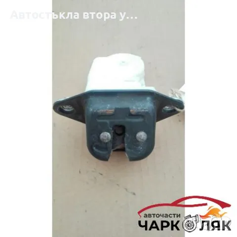  Брава (ключалка) заден капак Субару Форестър