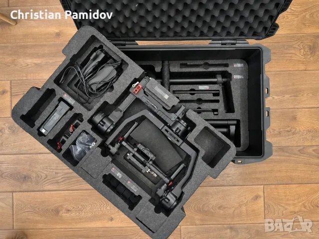 DJI Ronin 1 – пълен оригинален комплект с голям транспортен куфар, снимка 3 - Чанти, стативи, аксесоари - 56132111