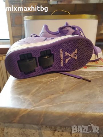 Забавни детски,спортни маратонки, снимка 2 - Детски маратонки - 38720635