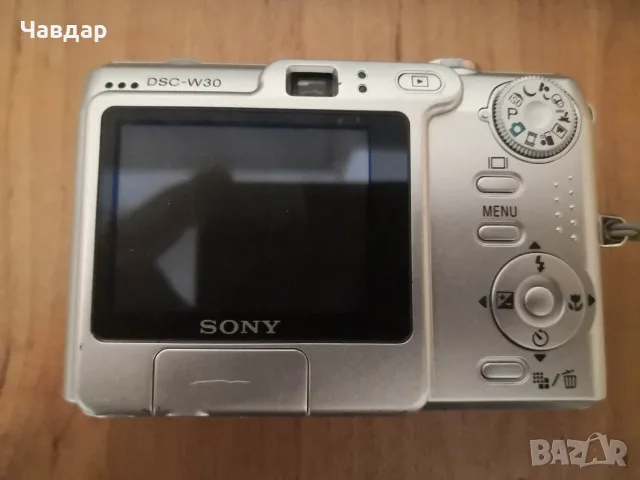 Фотоапарат Sony DSC w30, снимка 3 - Фотоапарати - 55839349