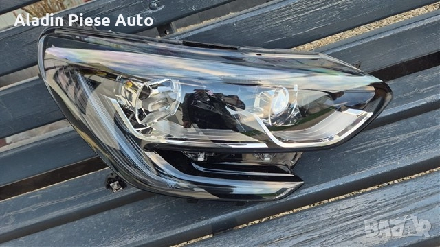 Десен фар Renault Megane 4 година 2017 2018 2019 2020 2021 Халогенна LED лупа код 260106878R , снимка 2 - Аксесоари и консумативи - 52551130