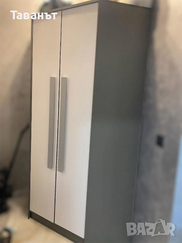 Ъглов гардероб 