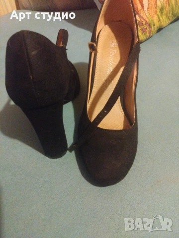 Черни обувки , снимка 6 - Дамски обувки на ток - 53757500