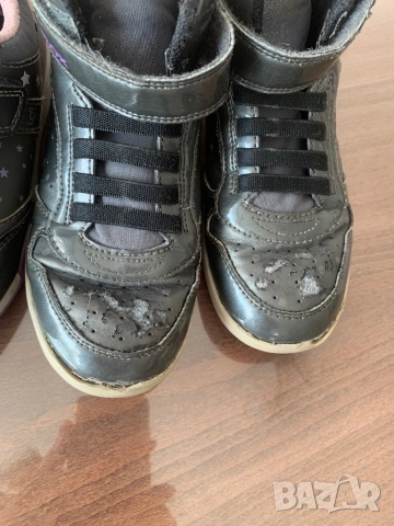 Два чифта ползвани маратонки* Обща цена, снимка 4 - Детски маратонки - 51438694