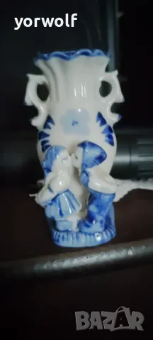 Четири порцеланови фигурки , снимка 4 - Антикварни и старинни предмети - 48461812