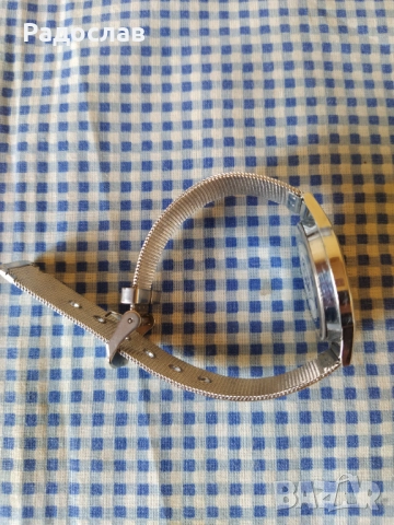 стар часовник TOMMY HILFIGER , снимка 6 - Дамски - 51702596