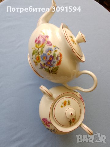  Стар Порцеланов чайник и захарница за чай , снимка 17 - Антикварни и старинни предмети - 41417845