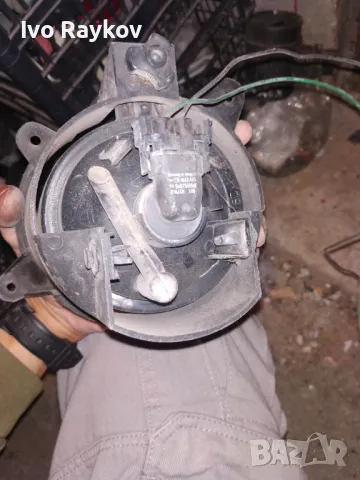 Халогени, ляв и десен за Kia Carnival , снимка 7 - Части - 45915240