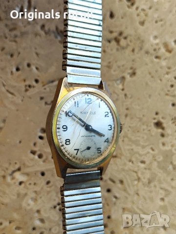Ретро часовник Kienzle – работещ, Made in Germany, антимагнитен, снимка 4 - Мъжки - 51612702